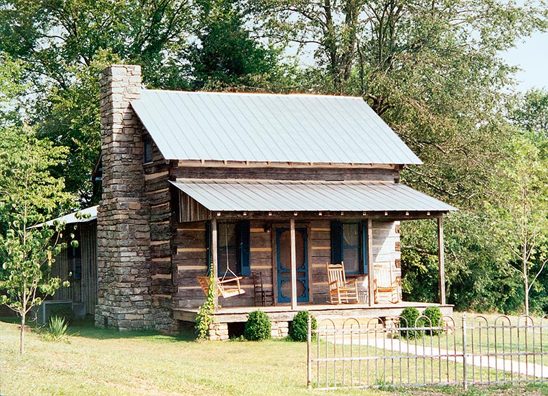Lairdland Farm Cabins in Middle Tennessee